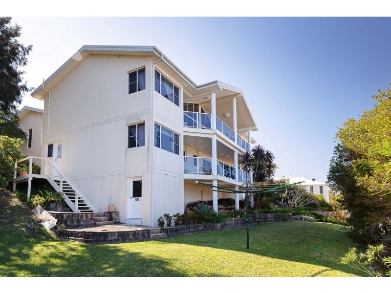 10 Grandview Close, Soldiers Point NSW 2317