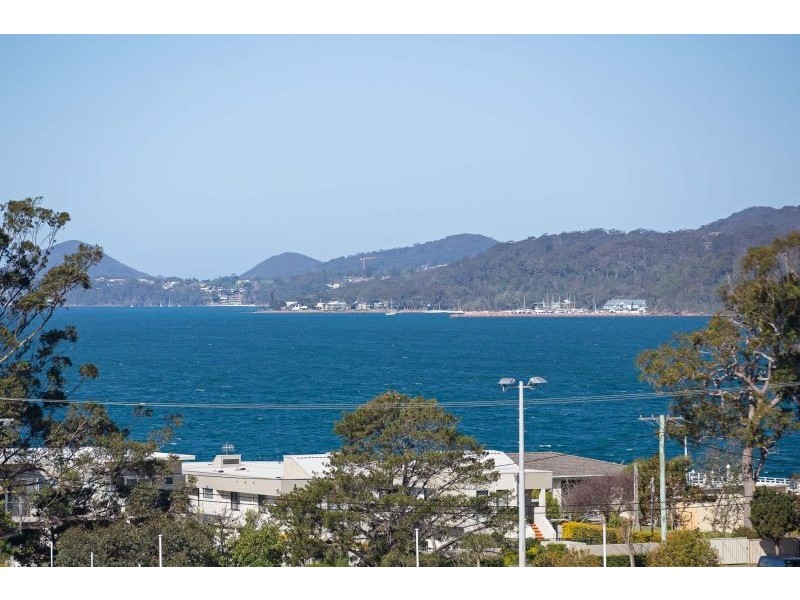 10 Grandview Close, Soldiers Point NSW 2317