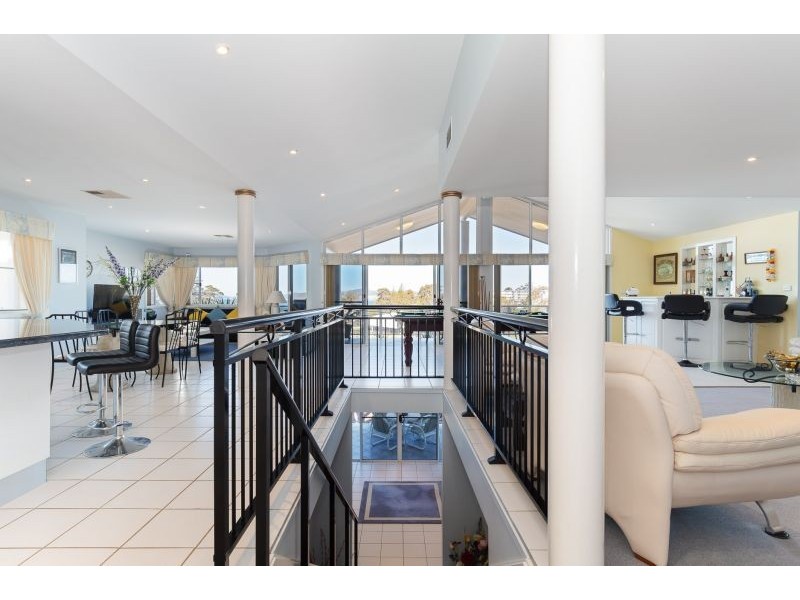 10 Grandview Close, Soldiers Point NSW 2317