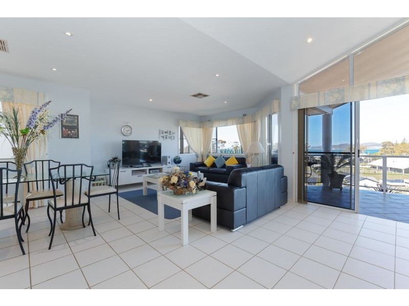 10 Grandview Close, Soldiers Point NSW 2317