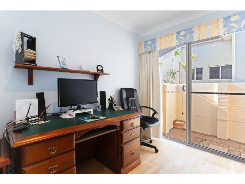 10 Grandview Close, Soldiers Point NSW 2317