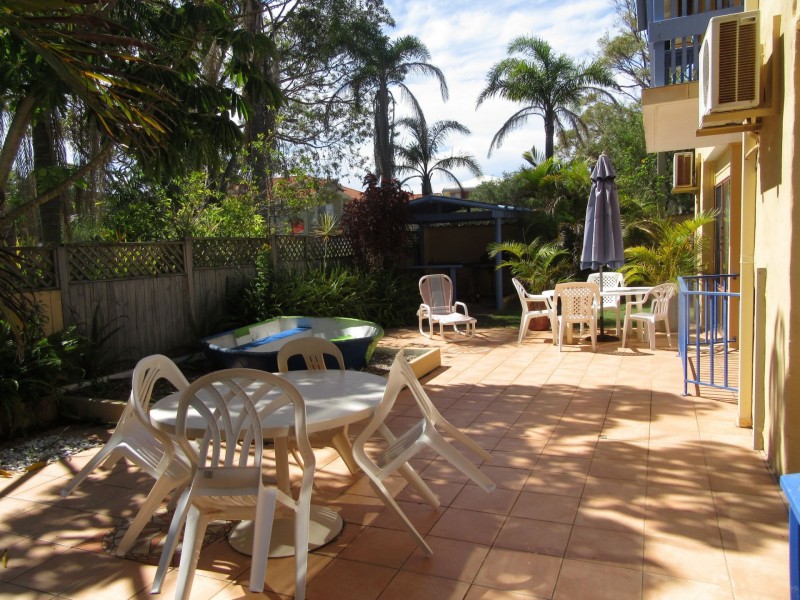 2/2-4 Kurrawa Close, Nelson Bay NSW 2315