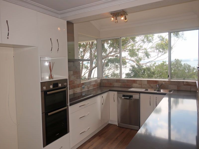 18 GLOUCESTER Street, Nelson Bay NSW 2315