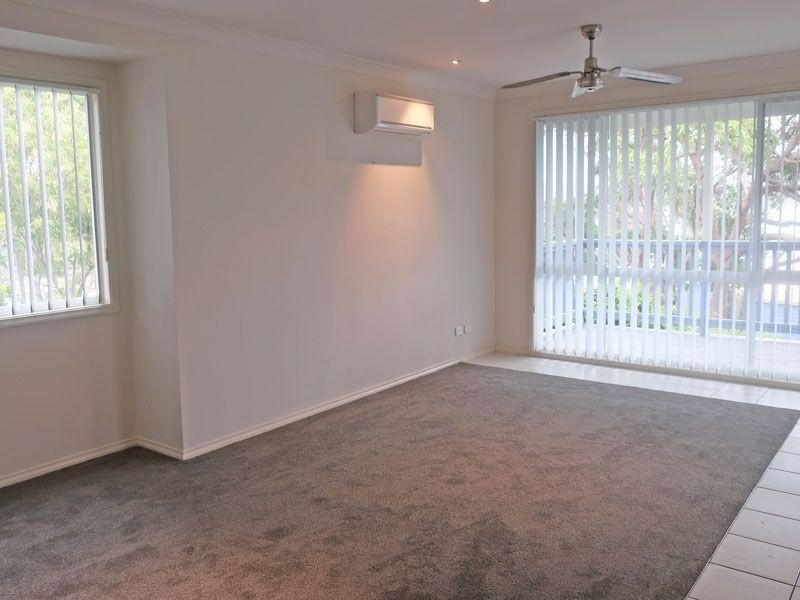 2/11 Grandview Close, Soldiers Point NSW 2317