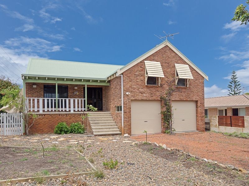 14 Campbell Avenue, Anna Bay NSW 2316