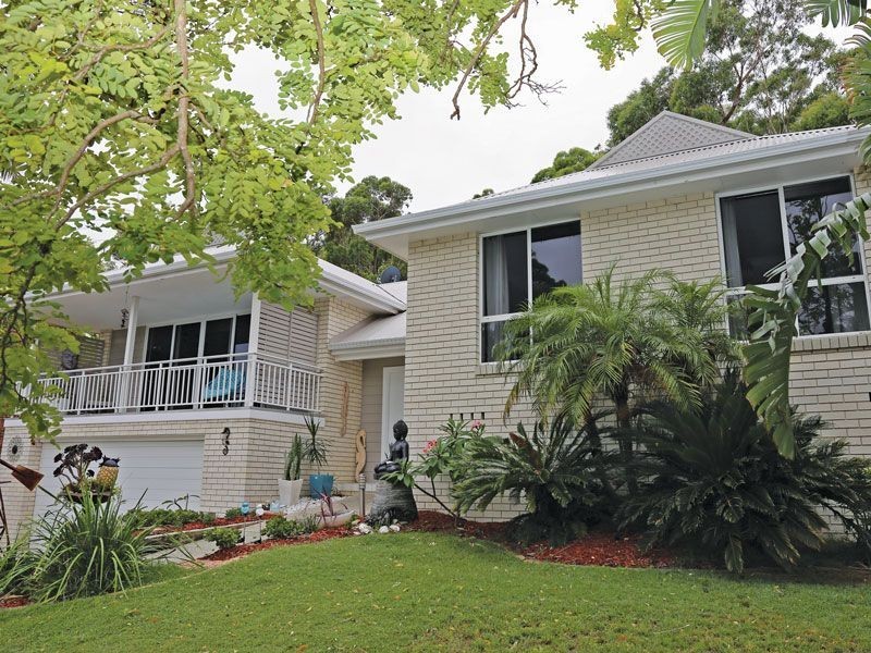 8 Tingara Road, Nelson Bay NSW 2315