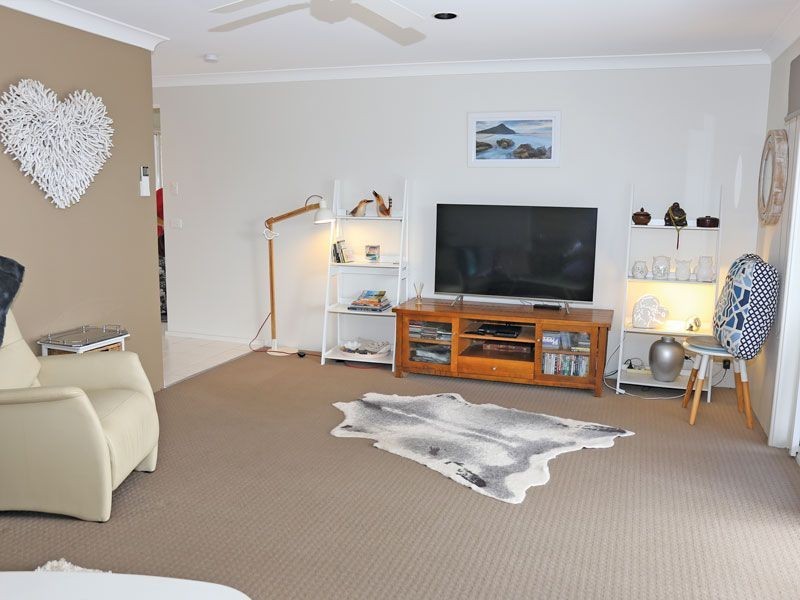 8 Tingara Road, Nelson Bay NSW 2315