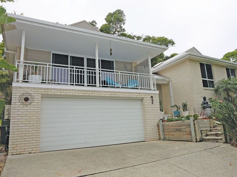 8 Tingara Road, Nelson Bay NSW 2315