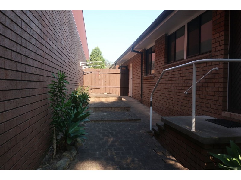2/4 Armidale Avenue, Nelson Bay NSW 2315