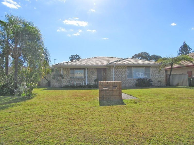 6 Redman Place, Soldiers Point NSW 2317