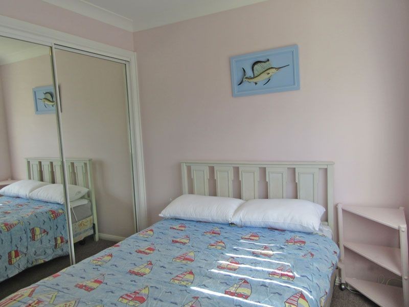 6 Redman Place, Soldiers Point NSW 2317