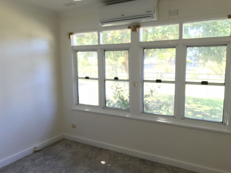 2/9 Messines Street, Shoal Bay NSW 2315