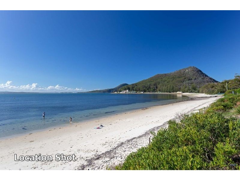 2/11 Shoal Bay Road, Shoal Bay NSW 2315