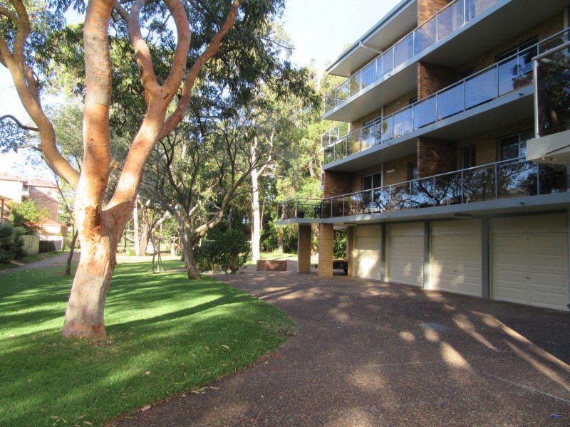 9/11 Catalina Close, Nelson Bay NSW 2315