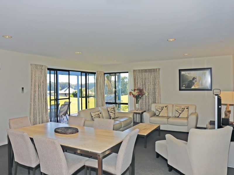 111/35 Horizons Drive, Salamander Bay NSW 2317