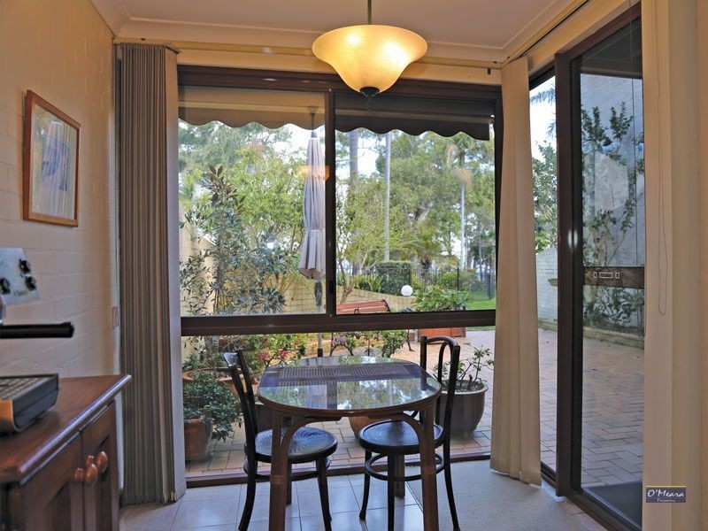 22/4 Cromarty Road, Soldiers Point NSW 2317
