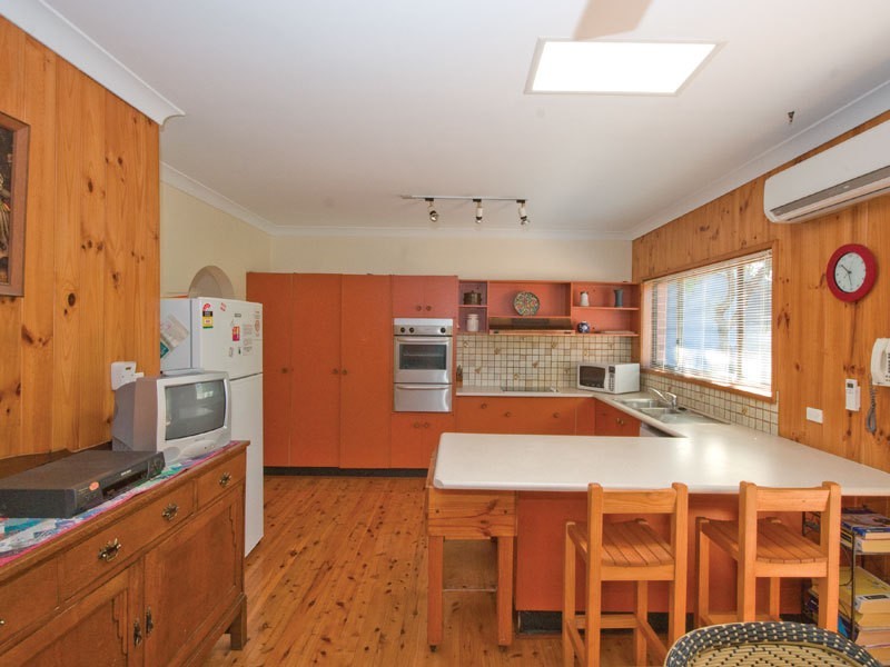 24 Cromarty Road, Soldiers Point NSW 2317