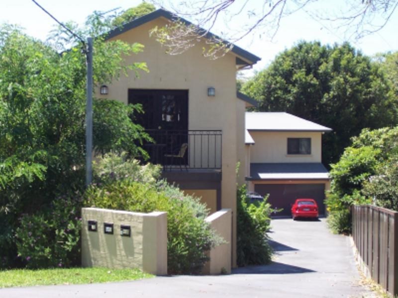 2/11a Christmas Bush Avenue, Nelson Bay NSW 2315