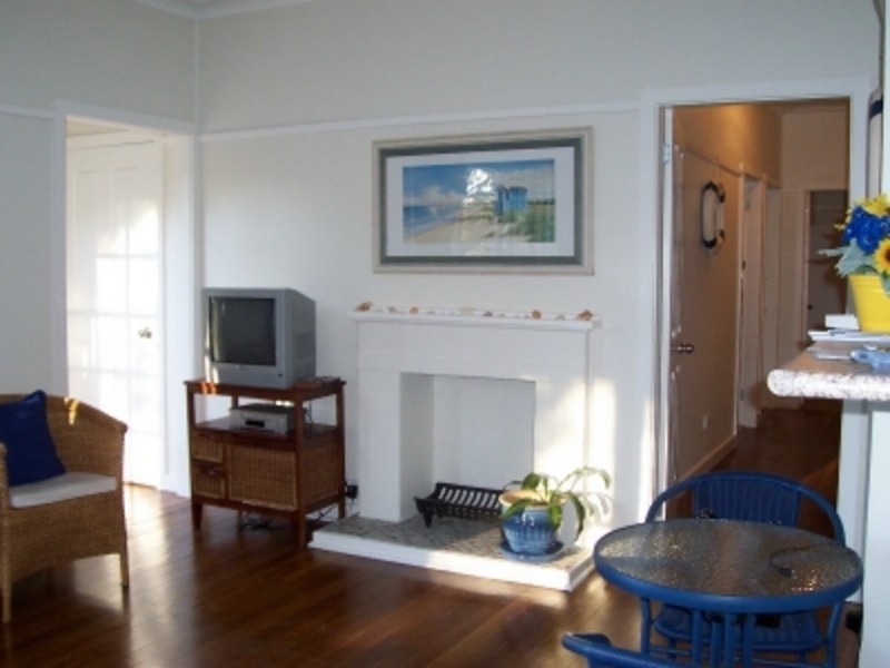 4 Tallean Road, Nelson Bay NSW 2315