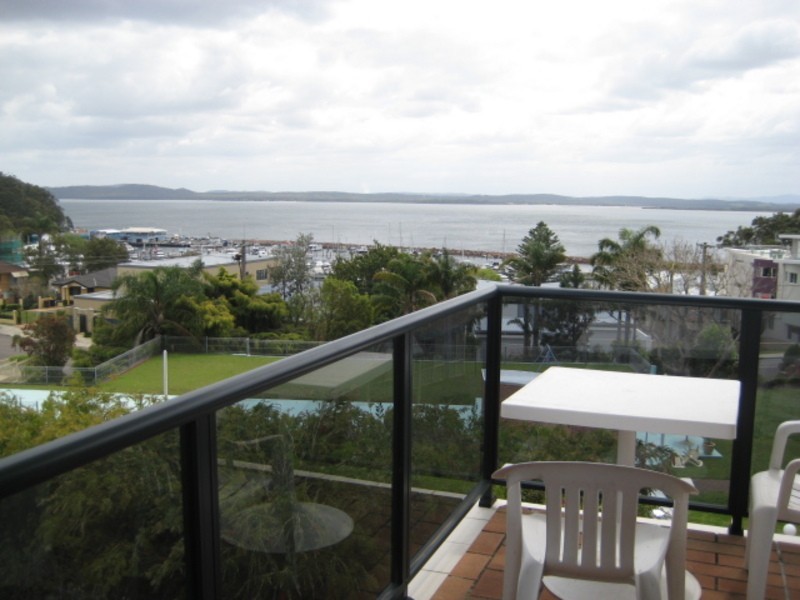 24/1 Donald Street, Nelson Bay NSW 2315