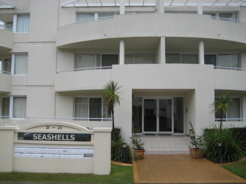 2/21-23 Magnus Street, Nelson Bay NSW 2315