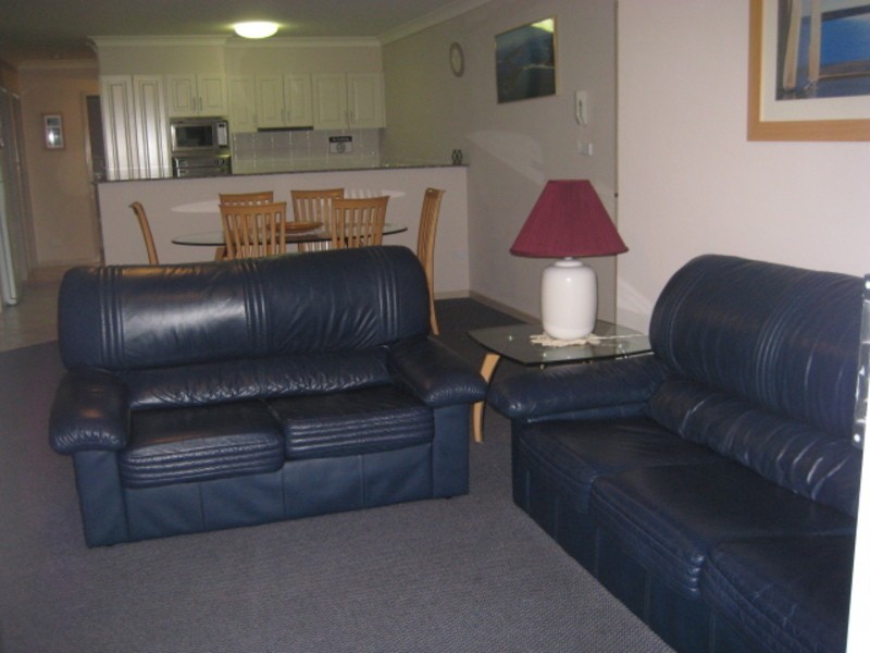 2/21-23 Magnus Street, Nelson Bay NSW 2315