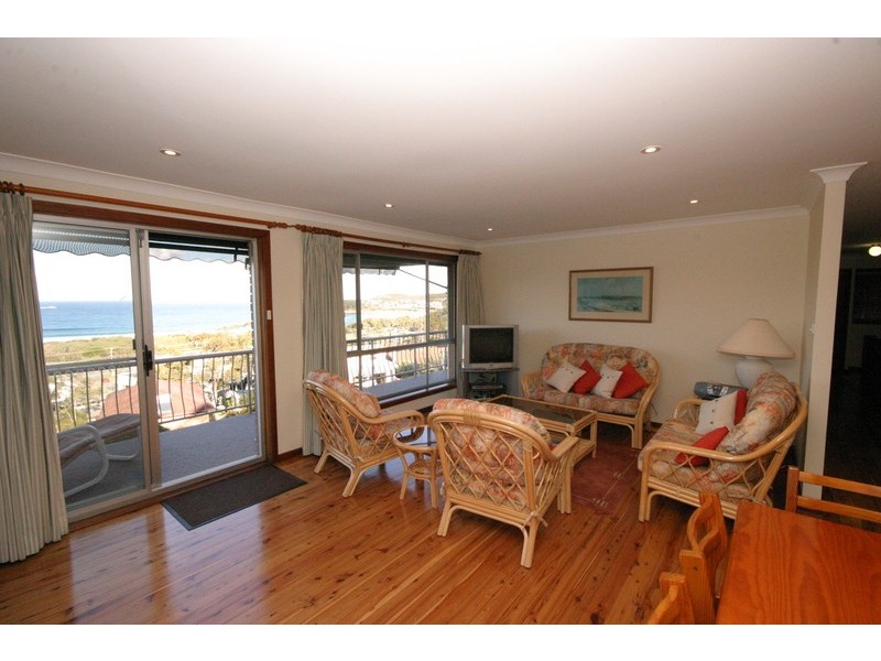 10 Garuwa Street, Fingal Bay NSW 2315