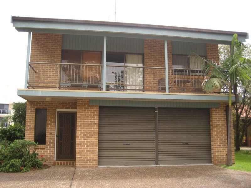 2/15 Kurrawa Close, Nelson Bay NSW 2315