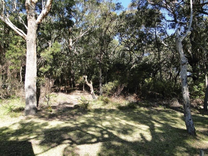 24 Ocean Beach Road, Shoal Bay NSW 2315