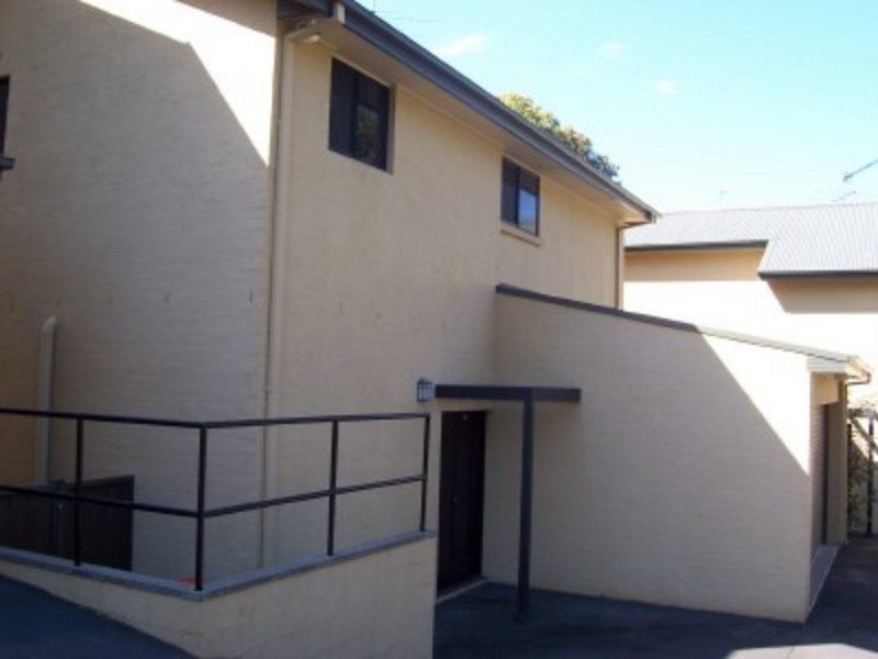 2/11a Christmas Bush Avenue, Nelson Bay NSW 2315