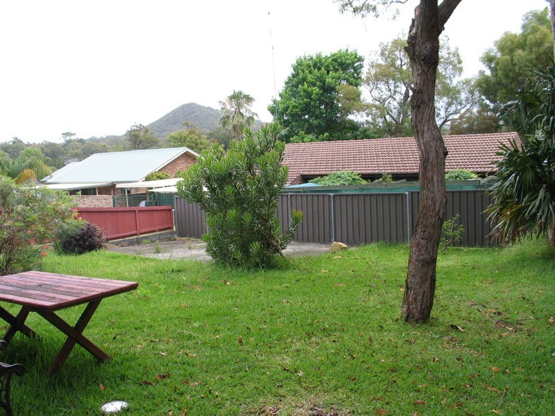 2/4 Armidale Avenue, Nelson Bay NSW 2315