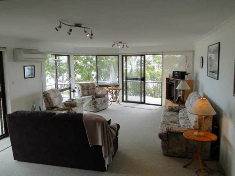 4/12 Thurlow Avenue, Nelson Bay NSW 2315