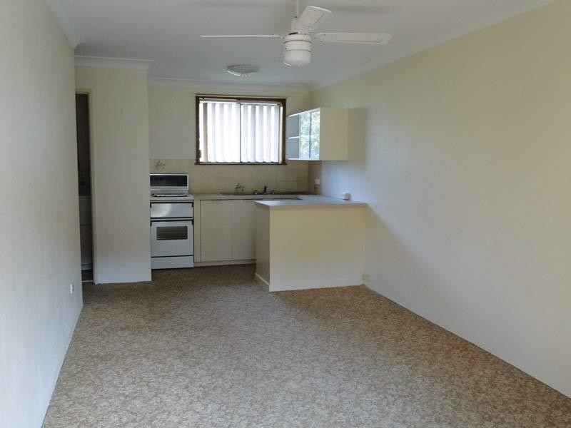 2/3 Leslie Street, Shoal Bay NSW 2315