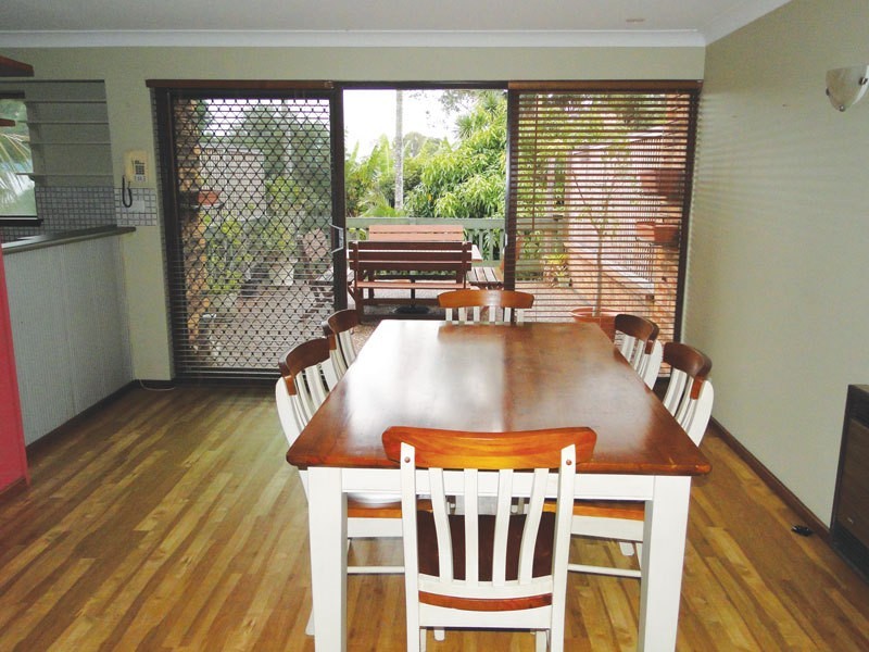 8 Kent Gardens, Soldiers Point NSW 2317