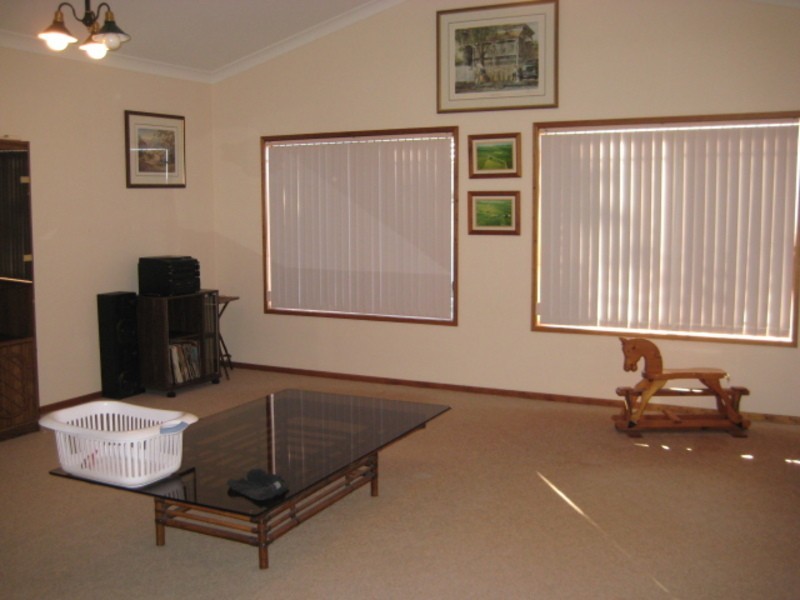 9 Grandview Close, Soldiers Point NSW 2317