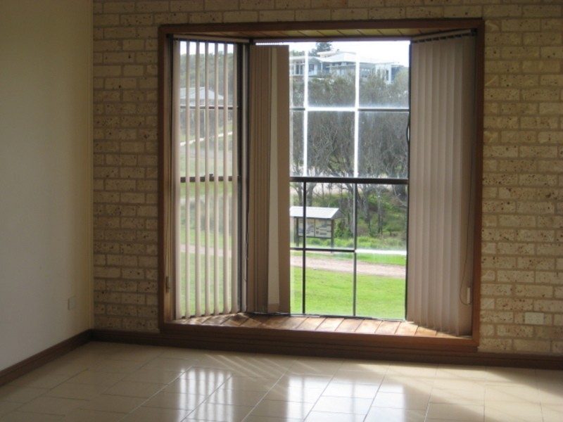 5 Ocean Street, Fishermans Bay NSW 2316