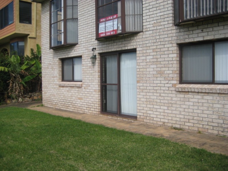 5 Ocean Street, Fishermans Bay NSW 2316