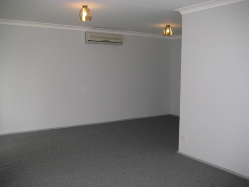 35 Yachtsman Crescent, Salamander Bay NSW 2317