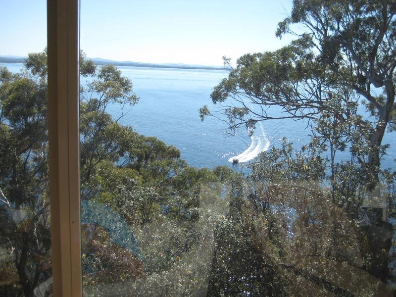 1/16 Thurlow Avenue, Nelson Bay NSW 2315