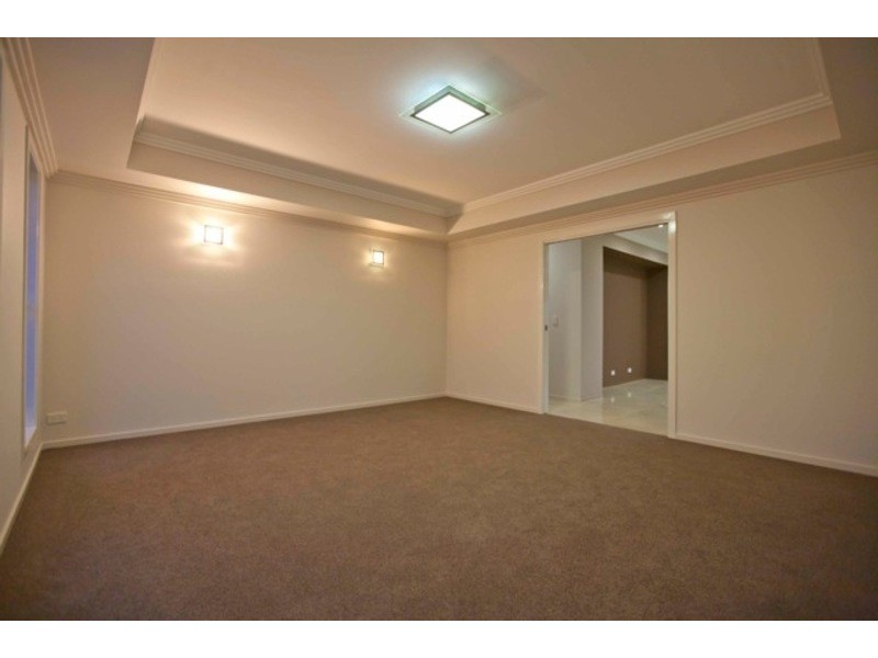 12 Vinnicombe Street, Toowoomba City QLD 4350