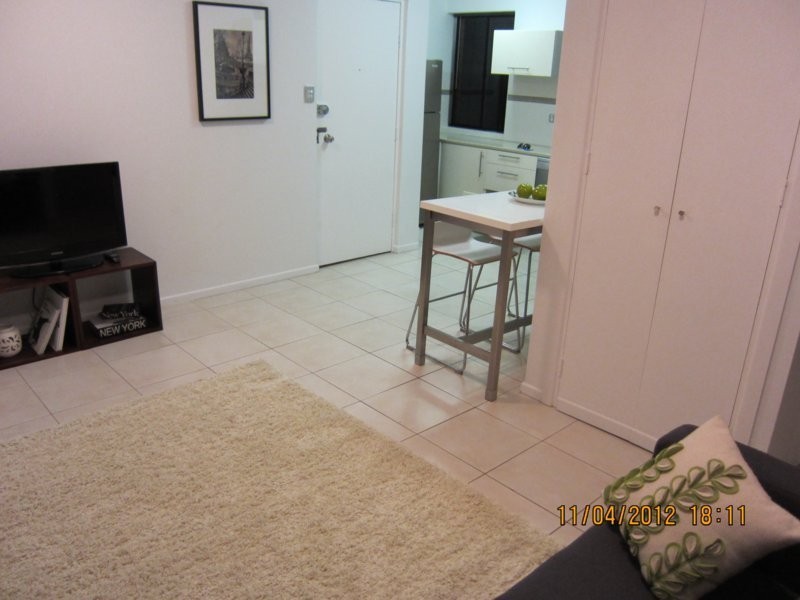 1/65 Jellicoe St, Coorparoo QLD 4151