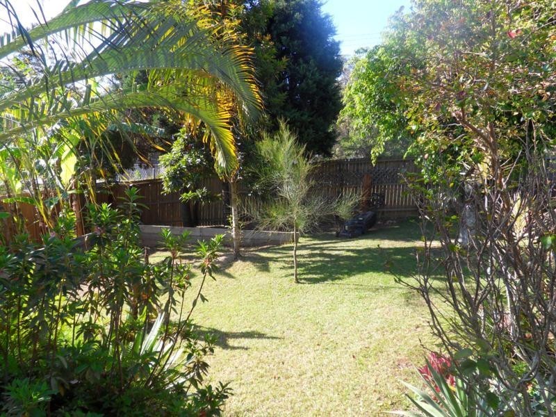 9 Winslow Ct, Hillcrest QLD 4118