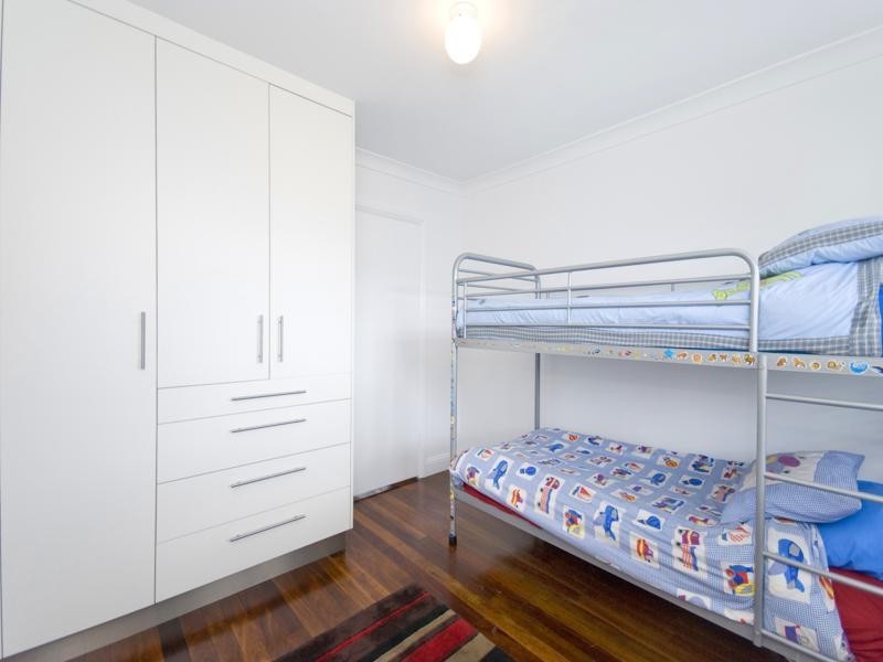 19 Farrar St, Acacia Ridge QLD 4110