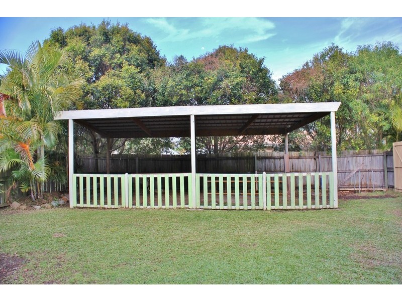 56 Warbler Parade, Varsity Lakes QLD 4227