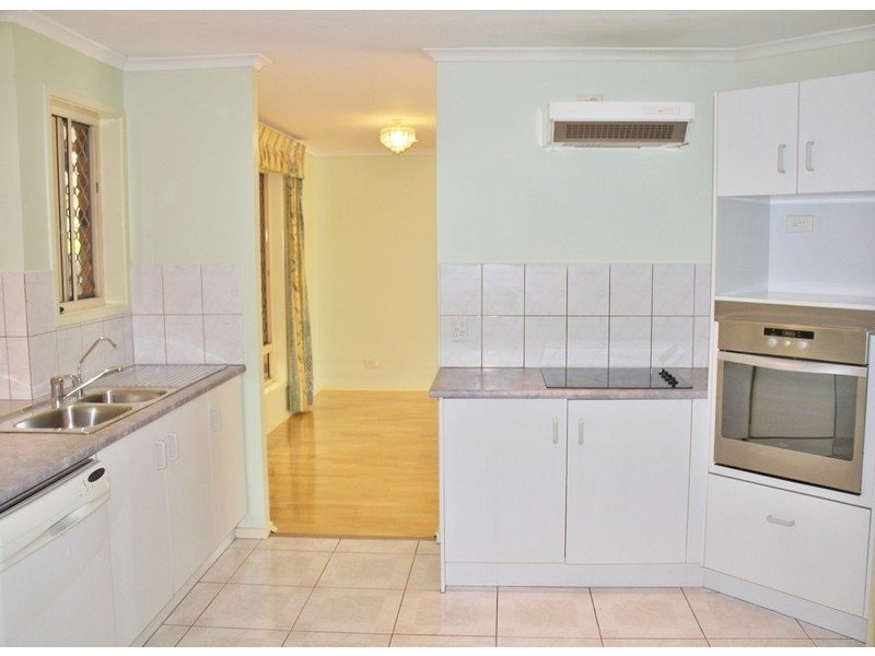 56 Warbler Parade, Varsity Lakes QLD 4227