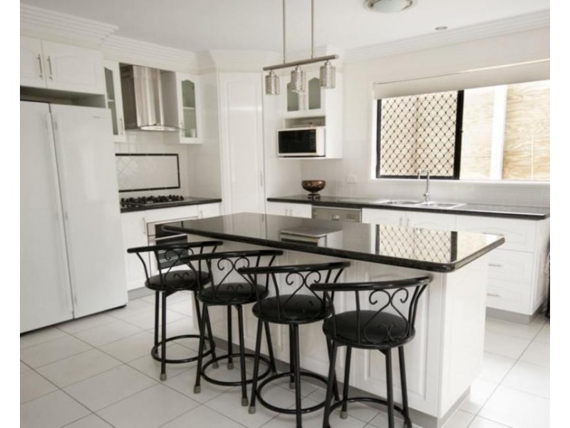 28 Harvey Pl, Calamvale QLD 4116