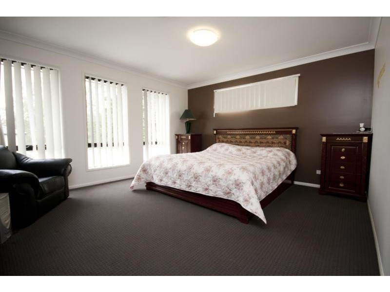 28 Harvey Pl, Calamvale QLD 4116