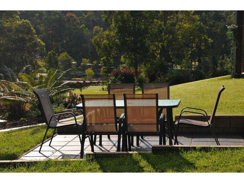 63 Bonogin Rd, Mudgeeraba QLD 4213