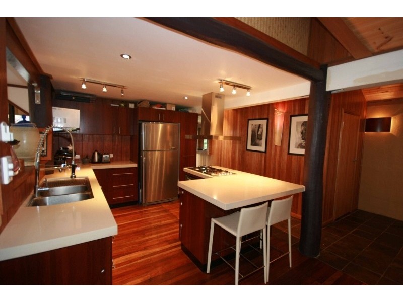 44 Ridge View Rd, Cannonvale QLD 4802