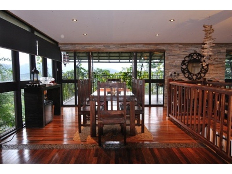 44 Ridge View Rd, Cannonvale QLD 4802